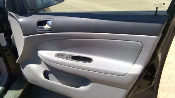 2008 Chevrolet Cobalt Front Door Trim Panel Chevy RH Passenger Right Inside OEM — photo 3