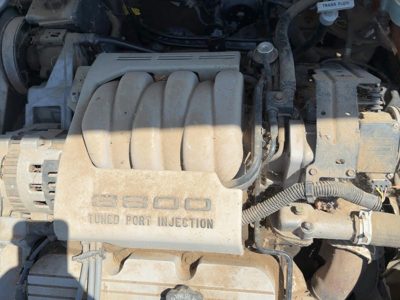 1993-1994 Olds Eighty Eight Upper Intake Manifold Oem 3.8L 17113044