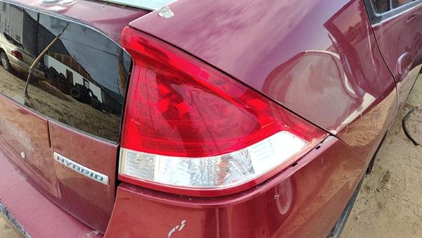 2010-2011 Honda Insight Passenger Right Tail Light Brake Lamp Oem Rear — photo 1
