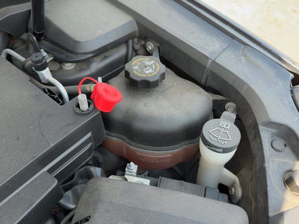 2010-2017 Chevy Equinox Coolant Reservoir Radiator Overflow Tank Bottle Oem 2.4L — photo 2