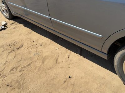 06-07 Accord Driver Left Lower Rocker Panel Moulding Oem 3.0L Cool Blue B542M