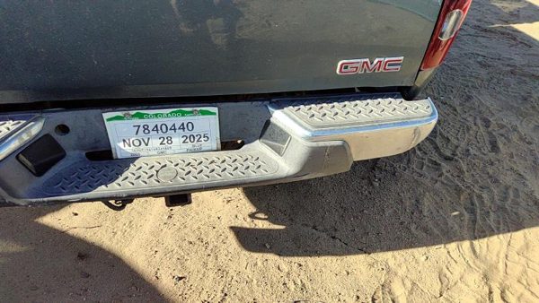 2004-2012 Gmc Canyon Rear Bumper With Mount Brackets Oem Back Step Dented Chrome — photo 3