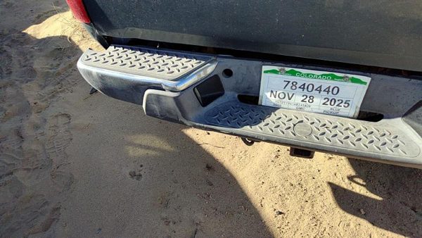 2004-2012 Gmc Canyon Rear Bumper With Mount Brackets Oem Back Step Dented Chrome — photo 2