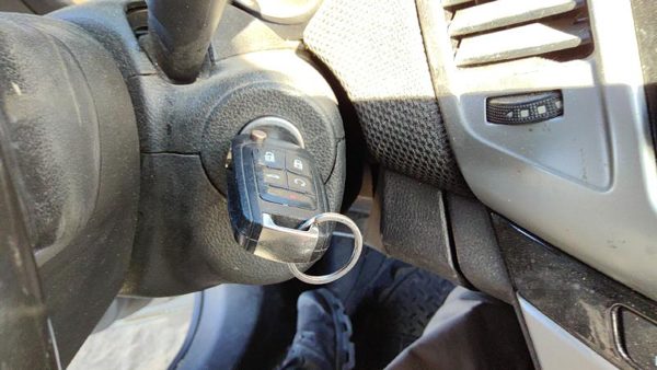 2011-2015 Chevy Cruze Ignition Switch Assembly With Key Complete Electrical Oem — photo 2