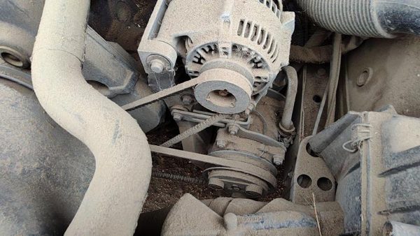 1985-1995 Volvo 740 Mount Bracket Set For Alternator Oem — photo 2
