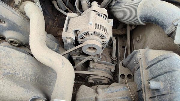 1985-1995 Volvo 740 Mount Bracket Set For Alternator Oem — photo 1