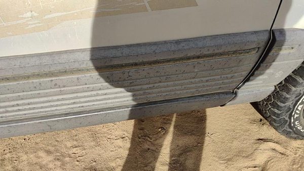 1994 Jeep Grand Cherokee Passenger Right Front Moulding From Door Oem Trim Strip — photo 7