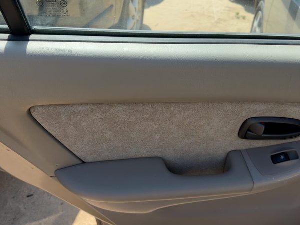 01-03 Elantra Driver Left Rear Door Trim Panel With Switches Back Cloth Gray Ze — photo 5