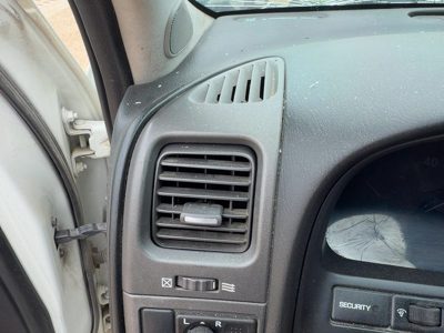 00-02 Infiniti I30 Driver Left Heater AC Vent Dash Side Grille OEM 68761-2Y910