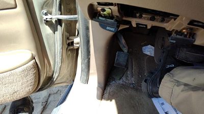 1998-1999 Lincoln Navigator Driver Left Lower Kick Trim Panel Oem Tan Kx