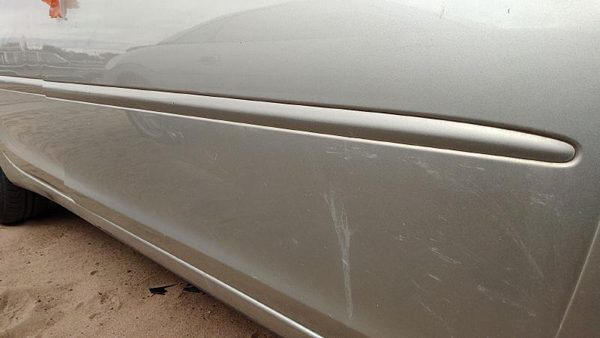02-06 Camry Passenger Right Front Moulding From Door Trim Strip 1C8 Lunar Mist — photo 3