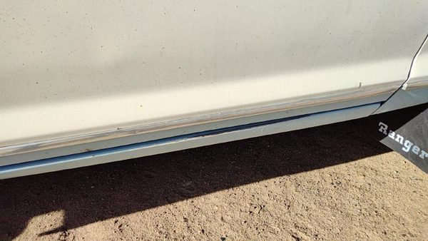 83-88 Ford Ranger Passenger Right Front Moulding From Door Oem Trim Strip — photo 4