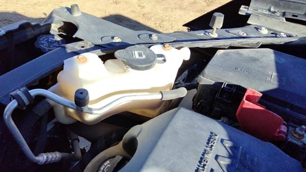 2007-2017 Gmc Acadia Coolant Reservoir Radiator Overflow Tank Bottle Oem — photo 3