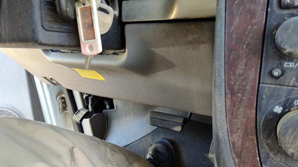 05-09 Uplander Lower Dash Under Column Knee Bolster Trim Panel Oem Gray 17B — photo 2