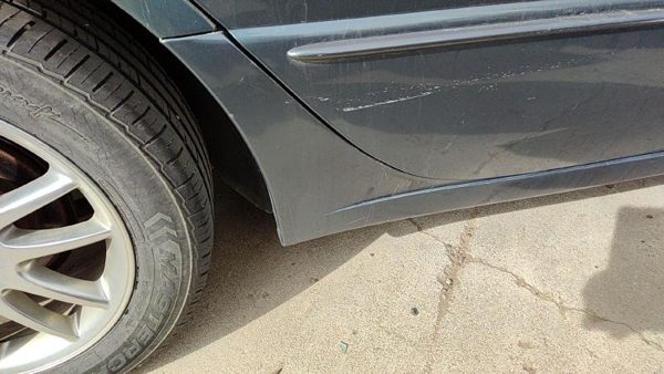 99-04 Chrysler 300M Passenger Right Rear Lower Rocker Panel Moulding Side Skirt — photo 2