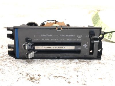 1984-1985 Buick Century Temperature Control Module In Dash Heater AC Head Unit