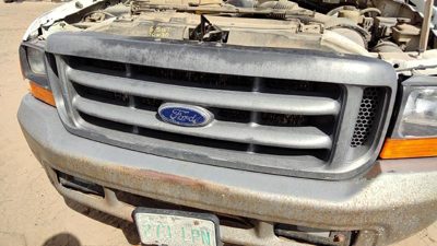 1999 Ford F250 Grille Super Duty White