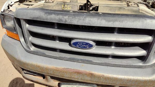 1999 Ford F250 Grille Super Duty White — photo 7