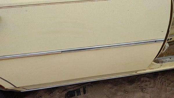 80 Cadillac Deville Passenger Right Rear Moulding From Door Oem Back Trim Strip — photo 4