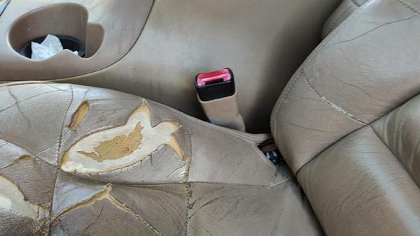 98-99 Lincoln Navigator Driver Left Front Seat Belt Buckle Receiver Oem Tan Kx — photo 3