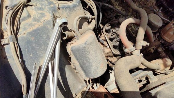 64-66 Ford Thunderbird Coupe Vacuum Pod Vapor Canister Oem — photo 6