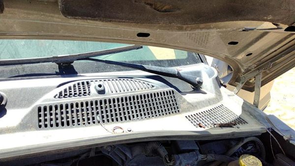 2003-2004 Jeep Liberty Driver Left Windshield Wiper Arm Oem Blade Lever — photo 2
