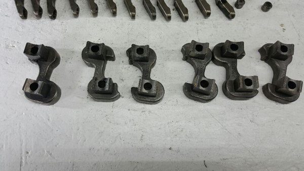 2005 Dodge Ram 3500 5.9L Cummins Set Of Rocker Arms Oem — photo 2