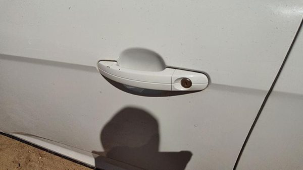 12-18 Ford Focus Ford Focus Driver Left Front Outside Door Handle Oem White Yz — photo 1