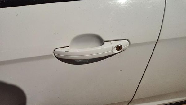 12-18 Ford Focus Ford Focus Driver Left Front Outside Door Handle Oem White Yz — photo 3