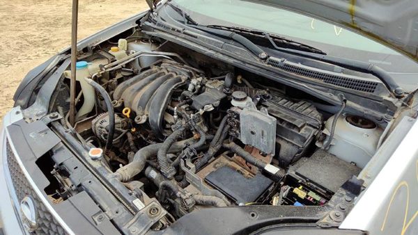 2010 Nissan Sentra — vehicle photo 3