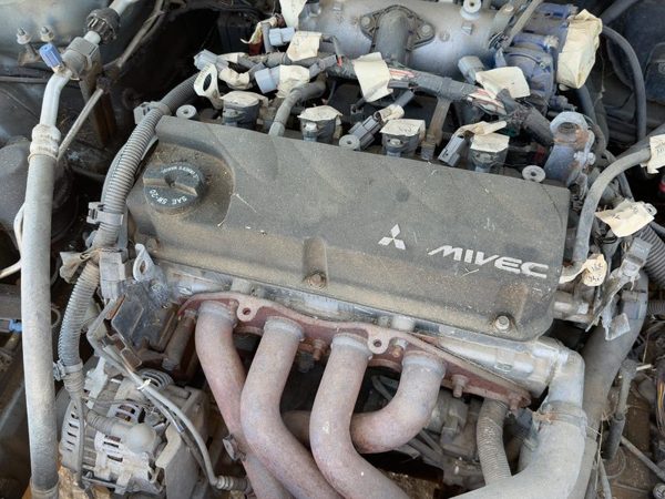 2006-2012 Mitsubishi Eclipse Cylinder Head Assembly Oem 2.4L 1005B458 — photo 4