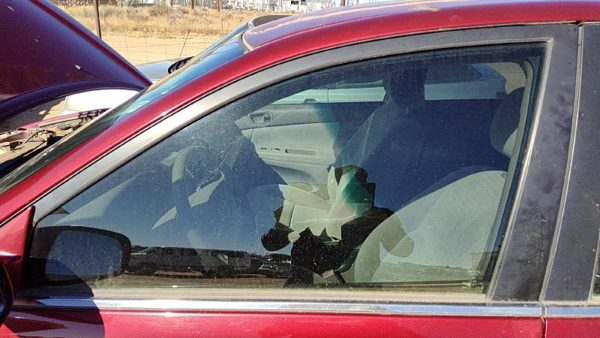 2002-2006 Toyota Camry Driver Left Front Side Window Door Glass Oem 68102Aa030 — photo 2