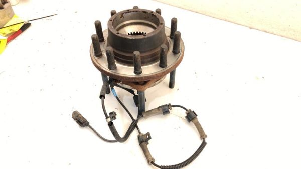 2014 Ford F450 Front Wheel Hub 4X4 Dana 60 4Wd Oem — photo 8