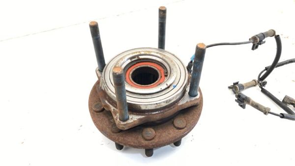 2014 Ford F450 Front Wheel Hub 4X4 Dana 60 4Wd Oem — photo 12