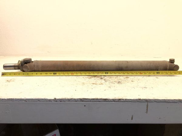 2001-2003 Ford Explorer Sport Trac Rear Drive Shaft Back Driveline 4.0L At 4X2 — photo 1