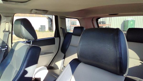 2008-2010 Jeep Grand Cherokee Pair Of Front Headrests Oem Left Right Set Seat — photo 1