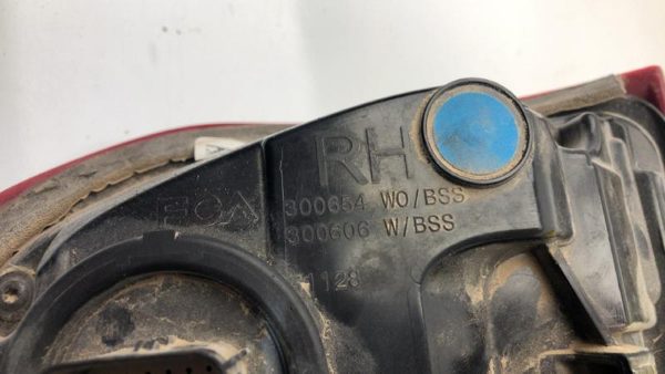 19-24 Dodge Ram 1500 Passenger Right Rear Tail Light Blind Spot Guide Pins Broke — photo 9