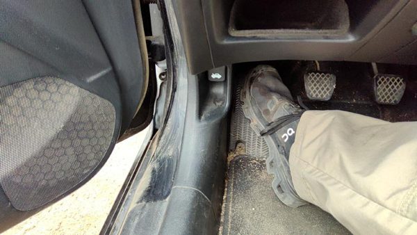 02-05 Honda Civic Hatchback Si Driver Left Lower Kick Trim Panel Oem Black Bk — photo 2