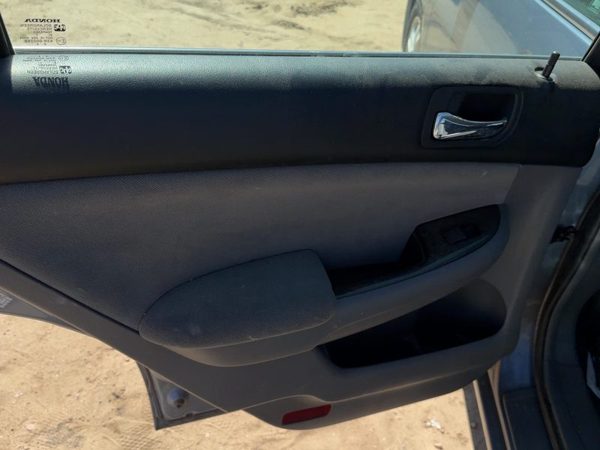 06-07 Accord Driver Left Rear Door Trim Panel With Switches Back Sedan Gray — photo 6