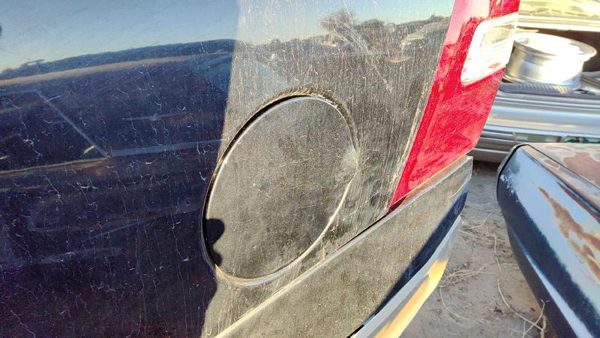 1997-2017 Ford Expedition Fuel Tank Door With Hinge Gas Lid Oem Filler Ua Black — photo 2
