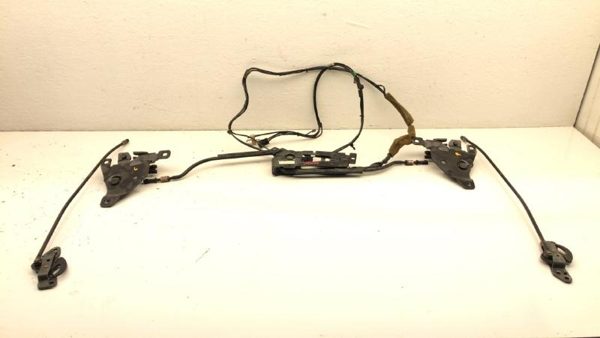 06-09 G6 Convertible Front And Side Latch With Hydrualic Lines And Cylinder — photo 1