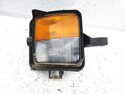 03-07 Cadillac Cts Driver Left Front Turn Signal Light Lamp Oem Bumper Mounted