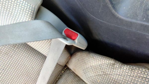 2013 Nissan Rogue Front Seat Belt Gray K — photo 6