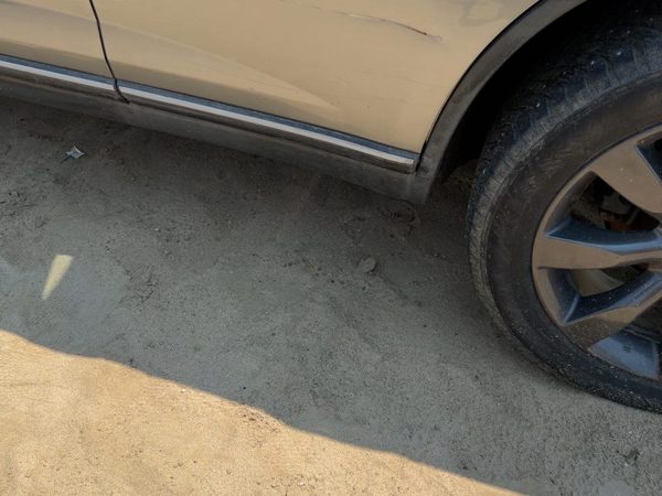 2003-2005 Infinity Fx45 Driver Left Lower Rocker Panel Moulding Side Skirt Oem — photo 2