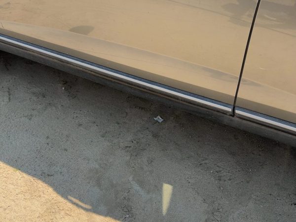 2003-2005 Infinity Fx45 Driver Left Lower Rocker Panel Moulding Side Skirt Oem — photo 8