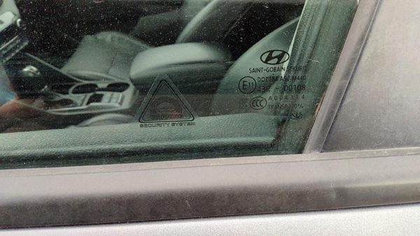 2016-2021 Hyundai Tucson Driver Left Front Side Window Door Glass Oem 82410D3030 — photo 7