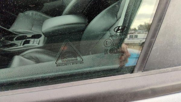 2016-2021 Hyundai Tucson Driver Left Front Side Window Door Glass Oem 82410D3030 — photo 8