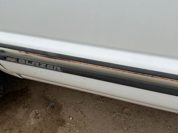 1998-2001 Chevy S10 Blazer Driver Left Front Moulding From Door Oem Trim Strip — photo 6