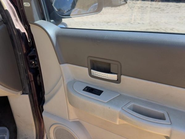 04-05 Durango Passenger Right Front Door Trim Panel With Switches Gray Hjj1 — photo 3