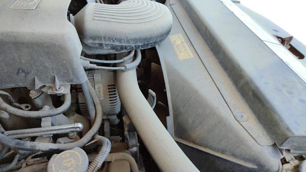1998-2004 Lincoln Navigator Complete Cooling Fan Blade Assembly With Clutch 5.4L — photo 3